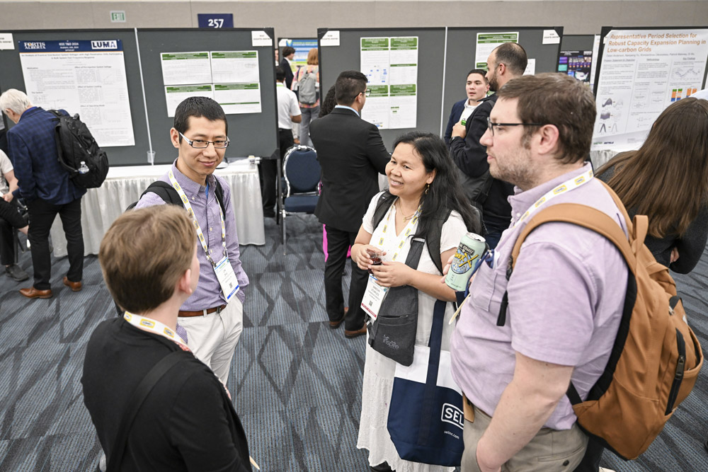 collegiate & young professionals program IEEE PES T&D